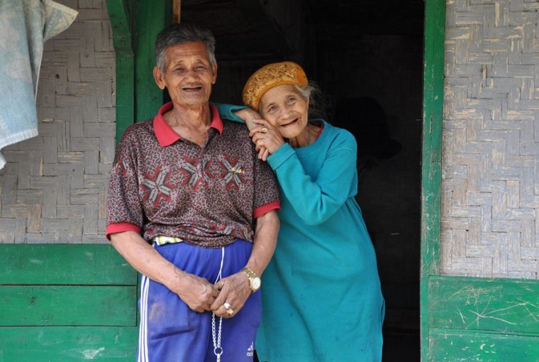 nemzetiseg oregedes 01