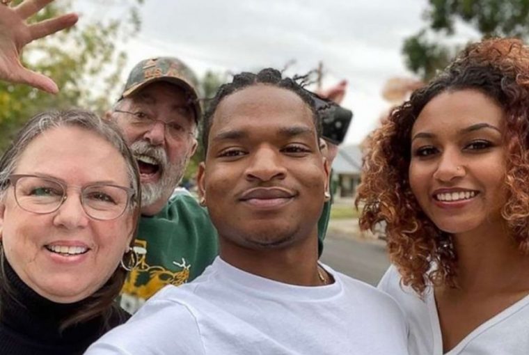 tevedesbol idegent hivott meg