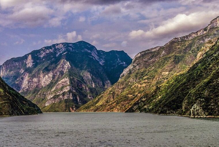 600 eves buddha szobor