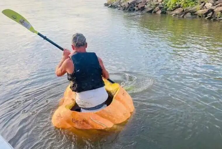 a 60 szuletesnapjan dontotte meg a tokhajoban evezes rekordjat