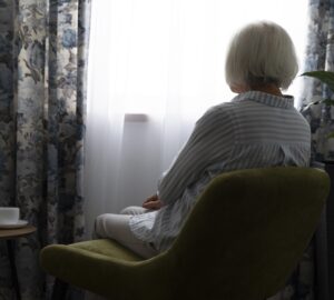 A magány a memóriát is gyengítheti időskorban