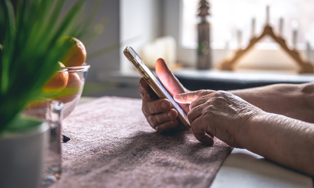 Nem minden rendőr rendőr, aki telefonál